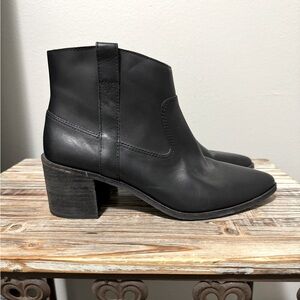 Madewell The Lonnie in leather size 9